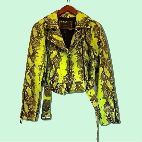 BCBG - Melanie Lambskin Leather Cropped Jacket Green Python Print - M and L - Picture 3 of 13